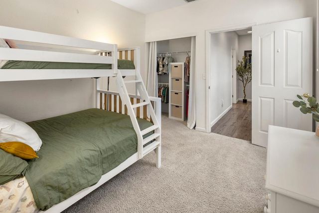 1872 Ivycrest Way, Sacramento, CA 95835