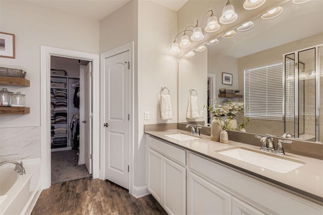 3615 Chaff LN, Pflugerville, TX 78660