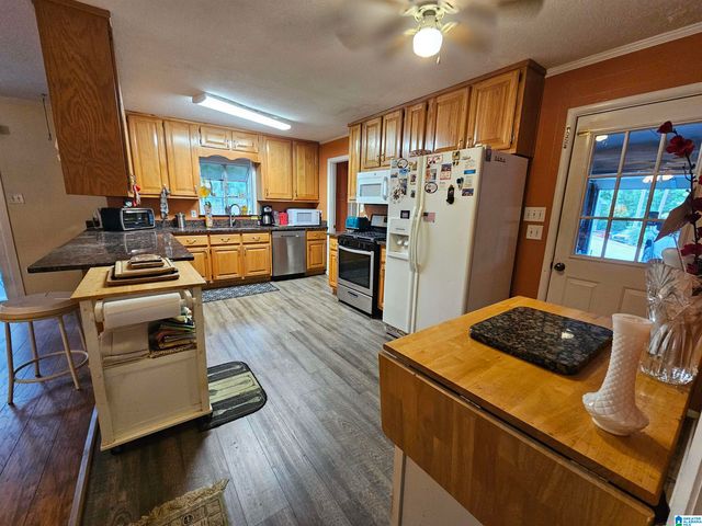 300 MARY LANE, Anniston, AL 36207