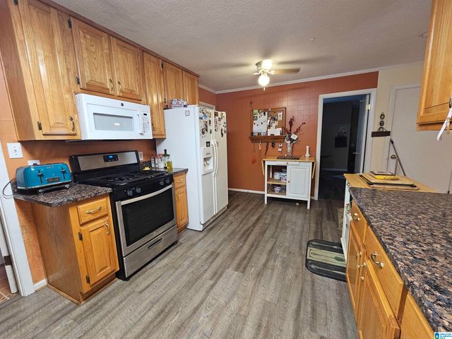 300 MARY LANE, Anniston, AL 36207