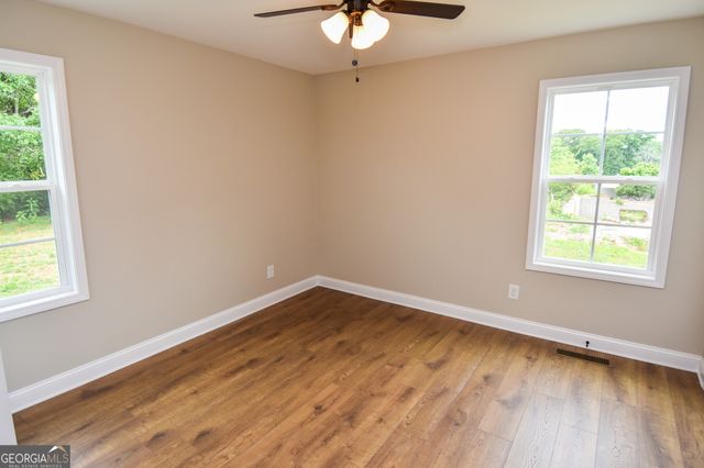 1138 Vestavia Lane, Thomaston, GA 30286