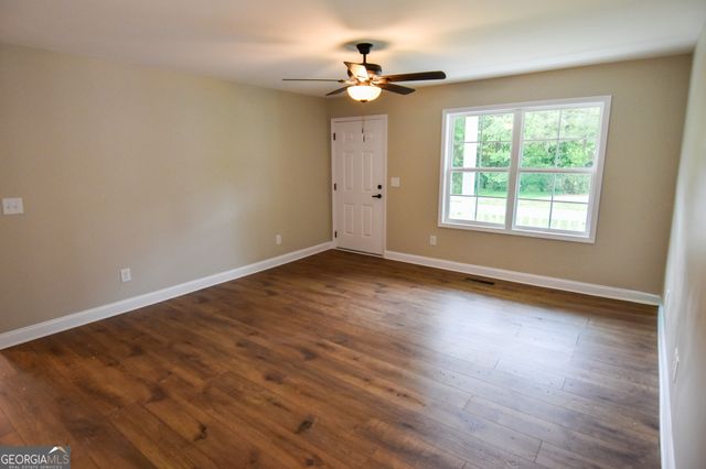 1138 Vestavia Lane, Thomaston, GA 30286