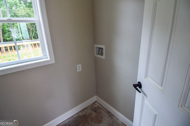 1138 Vestavia Lane, Thomaston, GA 30286