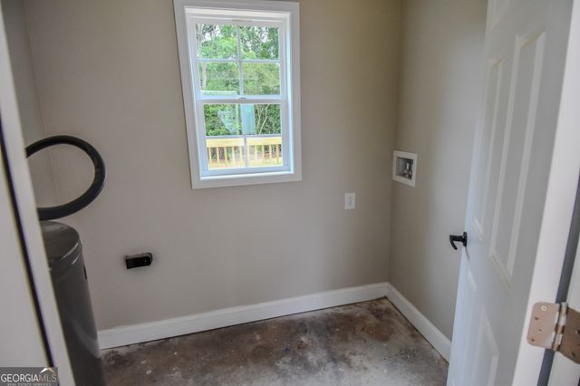 1138 Vestavia Lane, Thomaston, GA 30286