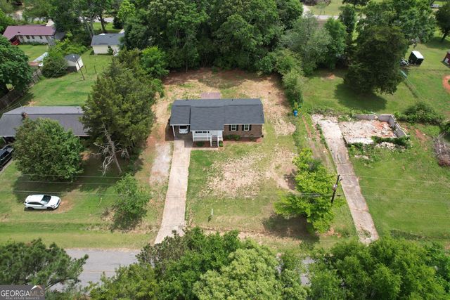 1138 Vestavia Lane, Thomaston, GA 30286