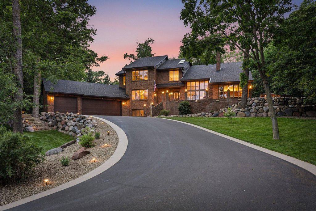 18430 Jasper Ct, Lakeville, MN 55044 — exterior