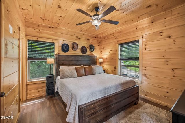 1615 Bear Valley Road, Sevierville, TN 37876
