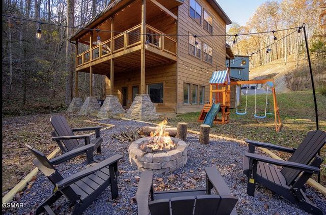 1615 Bear Valley Road, Sevierville, TN 37876