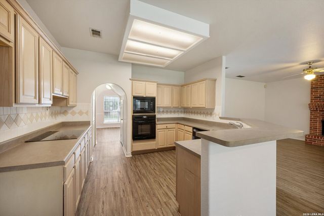 125 BRUSH TRAIL BND, Cibolo, TX 78108