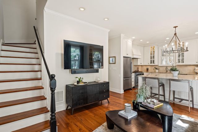 28 Warren Street, Charleston, SC 29403