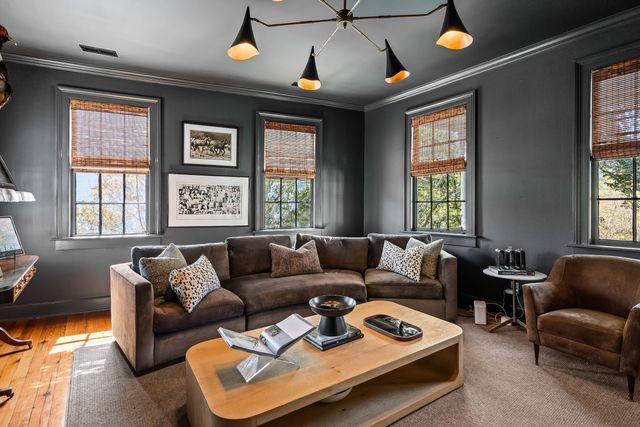 28 Warren Street, Charleston, SC 29403