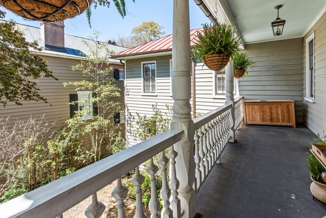 28 Warren Street, Charleston, SC 29403