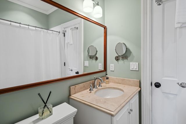 28 Warren Street, Charleston, SC 29403