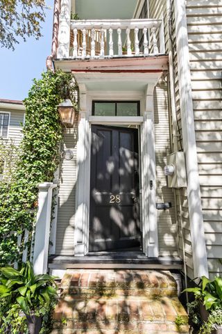 28 Warren Street, Charleston, SC 29403