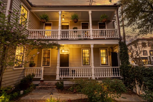 28 Warren Street, Charleston, SC 29403