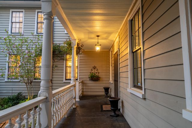 28 Warren Street, Charleston, SC 29403