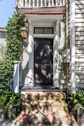 28 Warren Street, Charleston, SC 29403