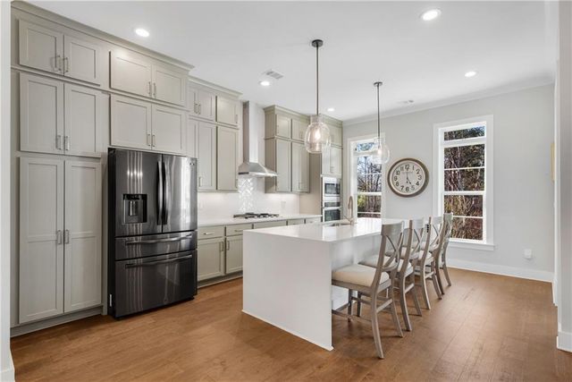 2080 Parkside Lane, Roswell, GA 30076