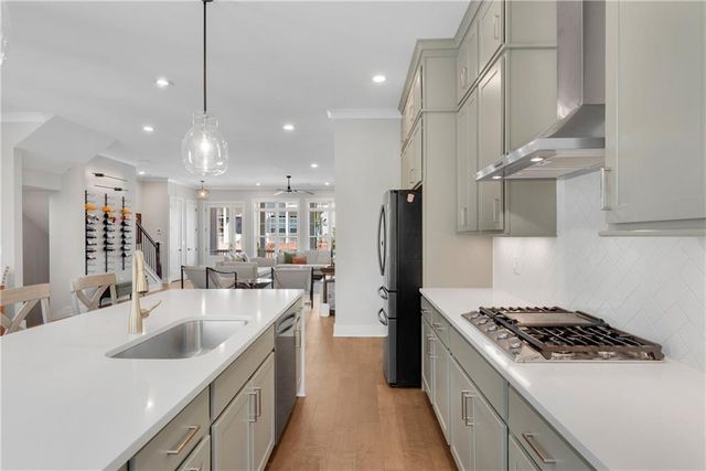 2080 Parkside Lane, Roswell, GA 30076