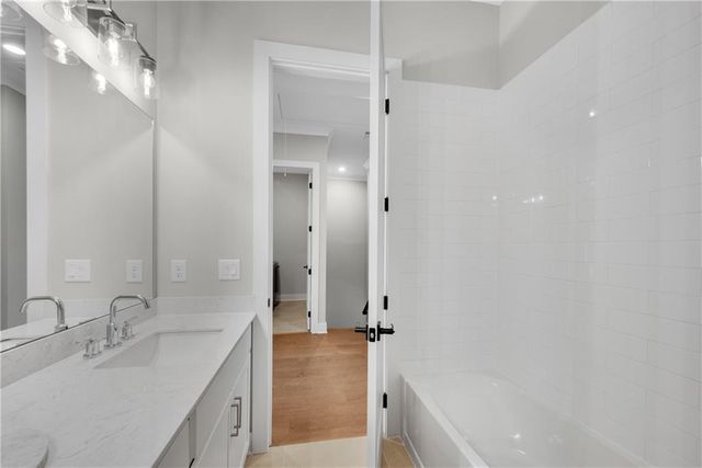 2080 Parkside Lane, Roswell, GA 30076