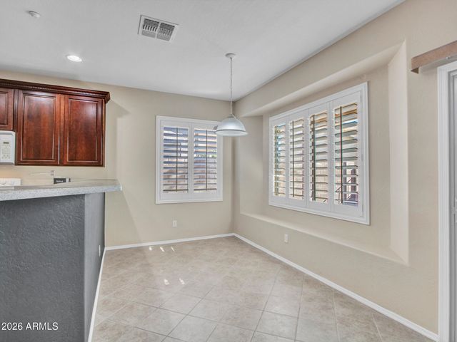 15839 N 74TH Avenue, Peoria, AZ 85382