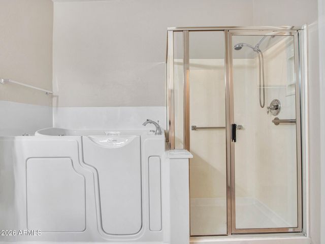 15839 N 74TH Avenue, Peoria, AZ 85382