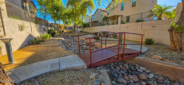 15839 N 74TH Avenue, Peoria, AZ 85382