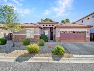 15839 N 74TH Avenue, Peoria, AZ 85382