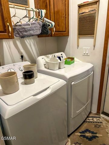 2641 Stanley Valley Road, Surgoinsville, TN 37873