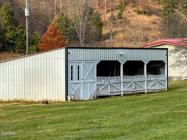 2641 Stanley Valley Road, Surgoinsville, TN 37873