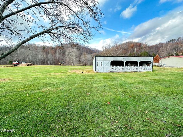 2641 Stanley Valley Road, Surgoinsville, TN 37873
