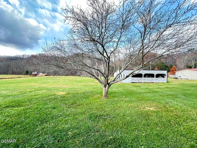 2641 Stanley Valley Road, Surgoinsville, TN 37873