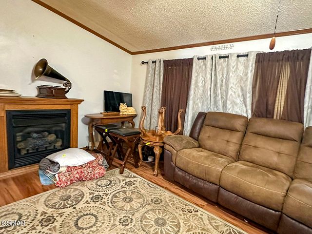 2641 Stanley Valley Road, Surgoinsville, TN 37873