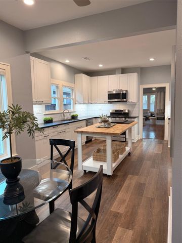 537 Columbia Street, Houston, TX 77007