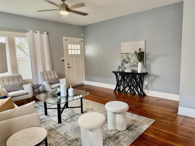 537 Columbia Street, Houston, TX 77007