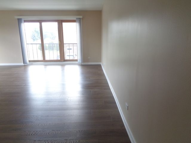 10221 CENTRAL Avenue 2A, Oak Lawn, IL 60453