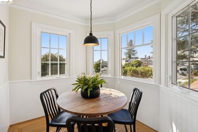 425 Kentucky Ave, Berkeley, CA 94707