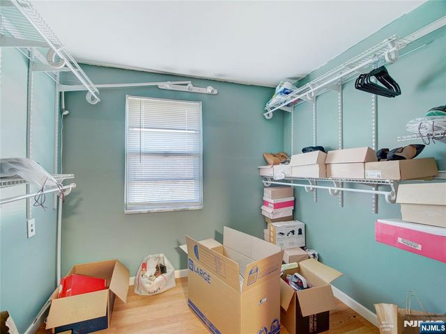 475 Dewey Avenue, Saddle Brook, NJ 07663