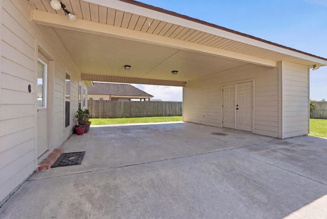 2302 Parish Rd, Thibodaux, LA 70301