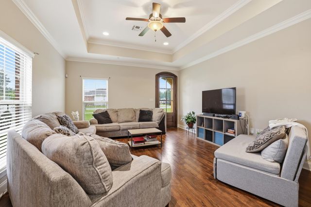 2302 Parish Rd, Thibodaux, LA 70301