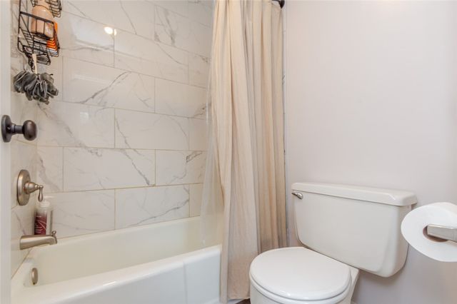 23 Nicholson Court, Washington Twp, OH 45459