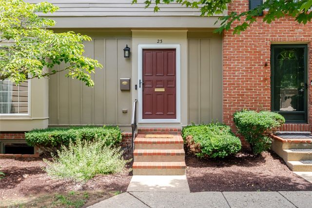23 Nicholson Court, Washington Twp, OH 45459