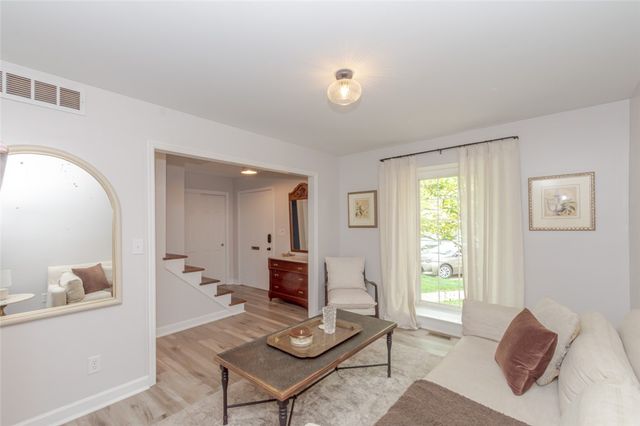 23 Nicholson Court, Washington Twp, OH 45459