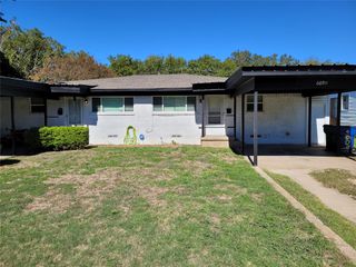 609 E University Avenue B, Waxahachie, TX 75165