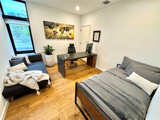 1713 Bluebonnet LN B, Austin, TX 78704