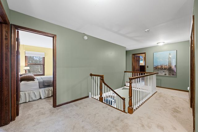 220 Dover Circle, Lincolnshire, IL 60069