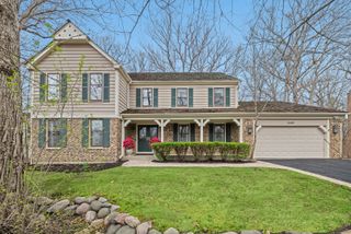 220 Dover Circle, Lincolnshire, IL 60069