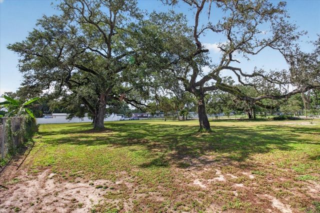 5311 E COLUMBUS DRIVE, Tampa, FL 33619
