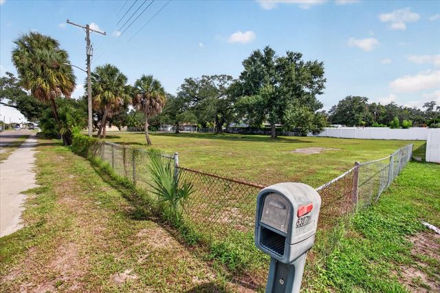 5311 E COLUMBUS DRIVE, Tampa, FL 33619