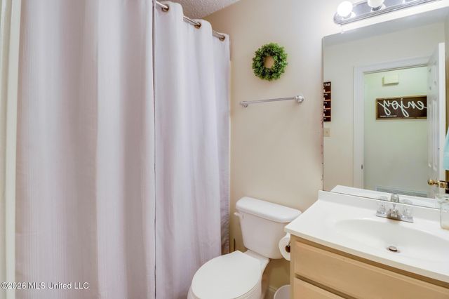 5 Wilderness Run, Diamondhead, MS 39525